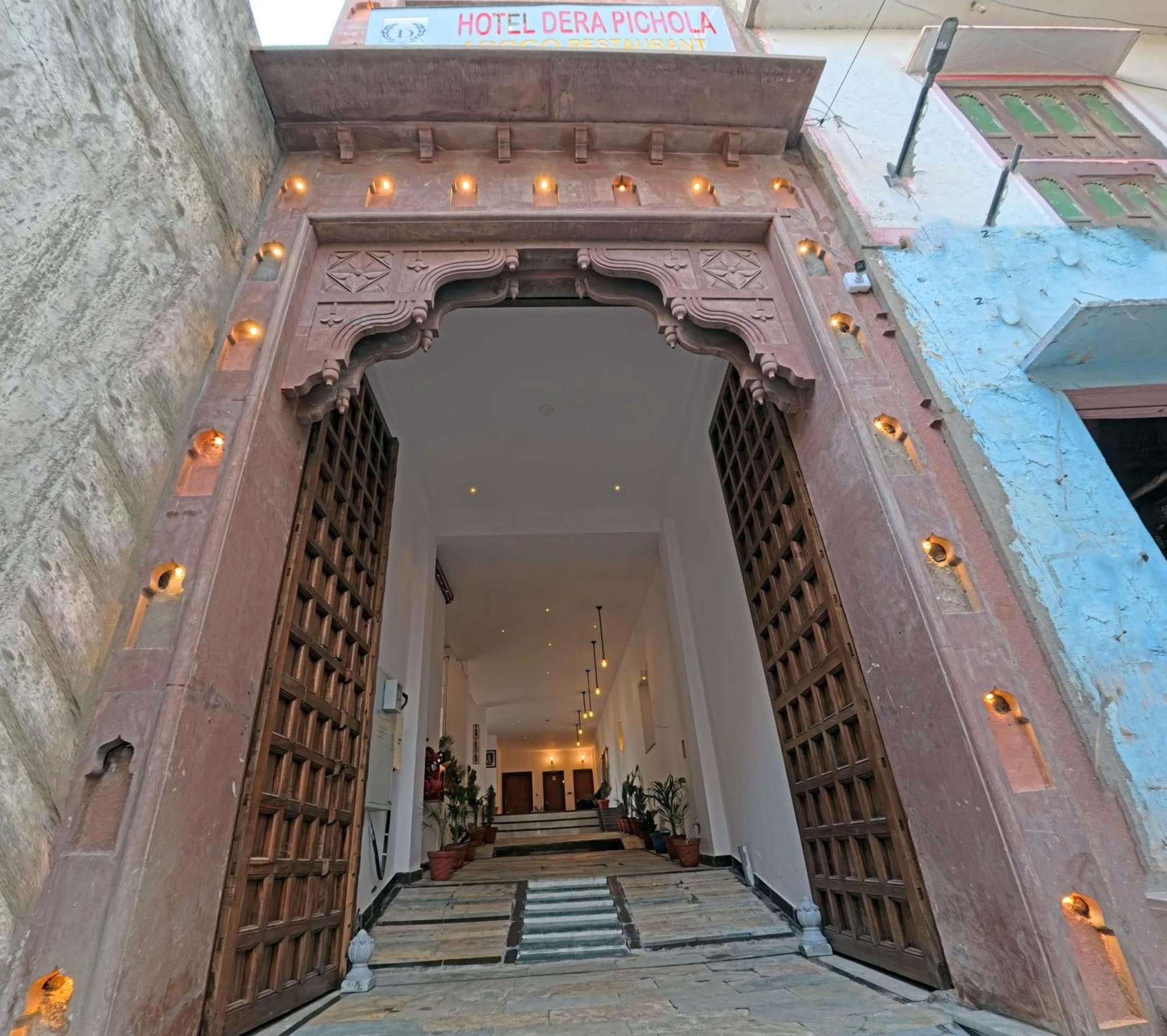 Dera Pichola- A Lake Facing Boutique Hotel Udaipur Exterior foto