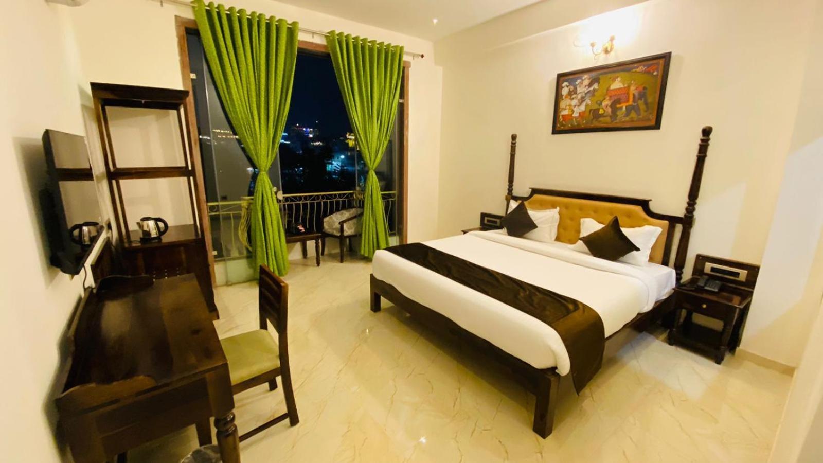 Dera Pichola- A Lake Facing Boutique Hotel Udaipur Exterior foto